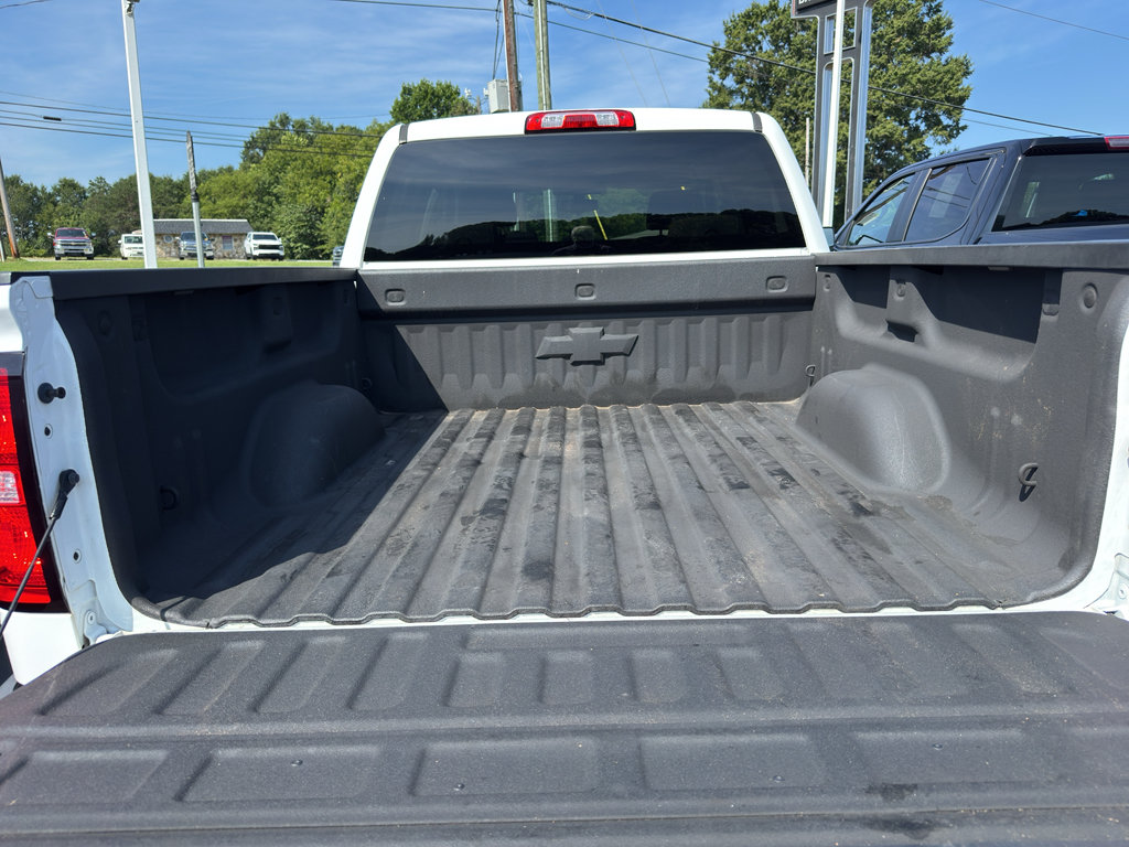 Used 2018 Chevrolet Silverado 1500 LT w/ All Star Edition AWD/4WD image 7