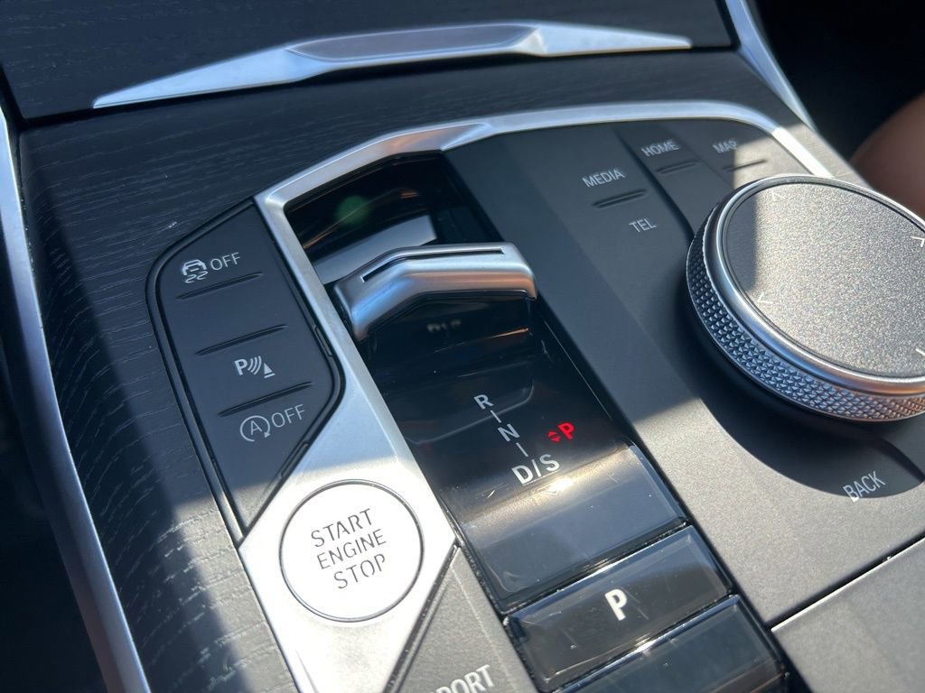 Used 2025 BMW 330i xDrive Sedan image 15