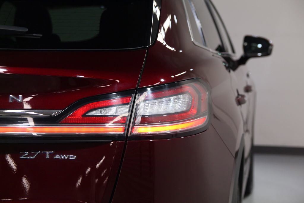 Used 2019 Lincoln Nautilus Reserve w/ Class II Trailer Tow Package AWD/4WD image 16