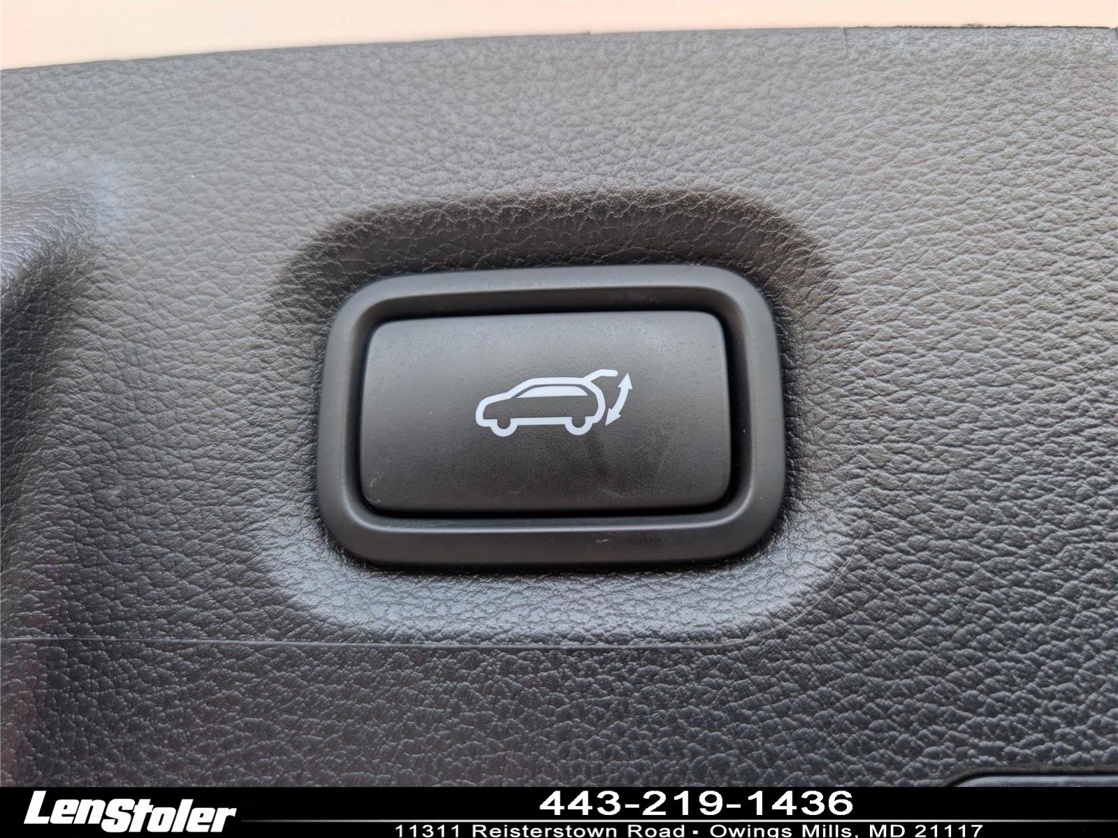 Used 2023 Hyundai Santa Fe Calligraphy AWD/4WD image 13