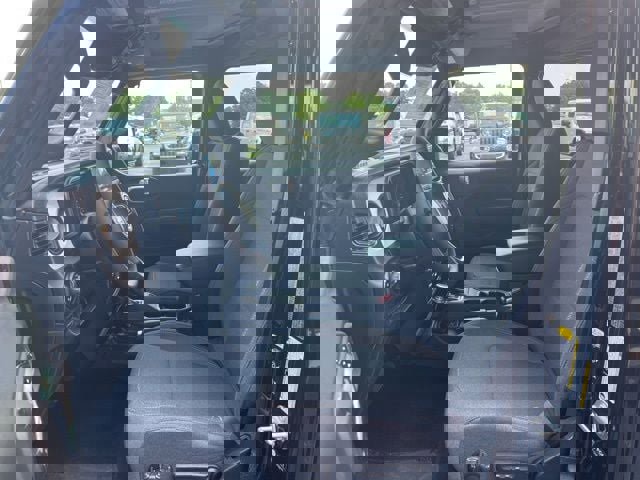 New 2025 Jeep Gladiator Sport image 7