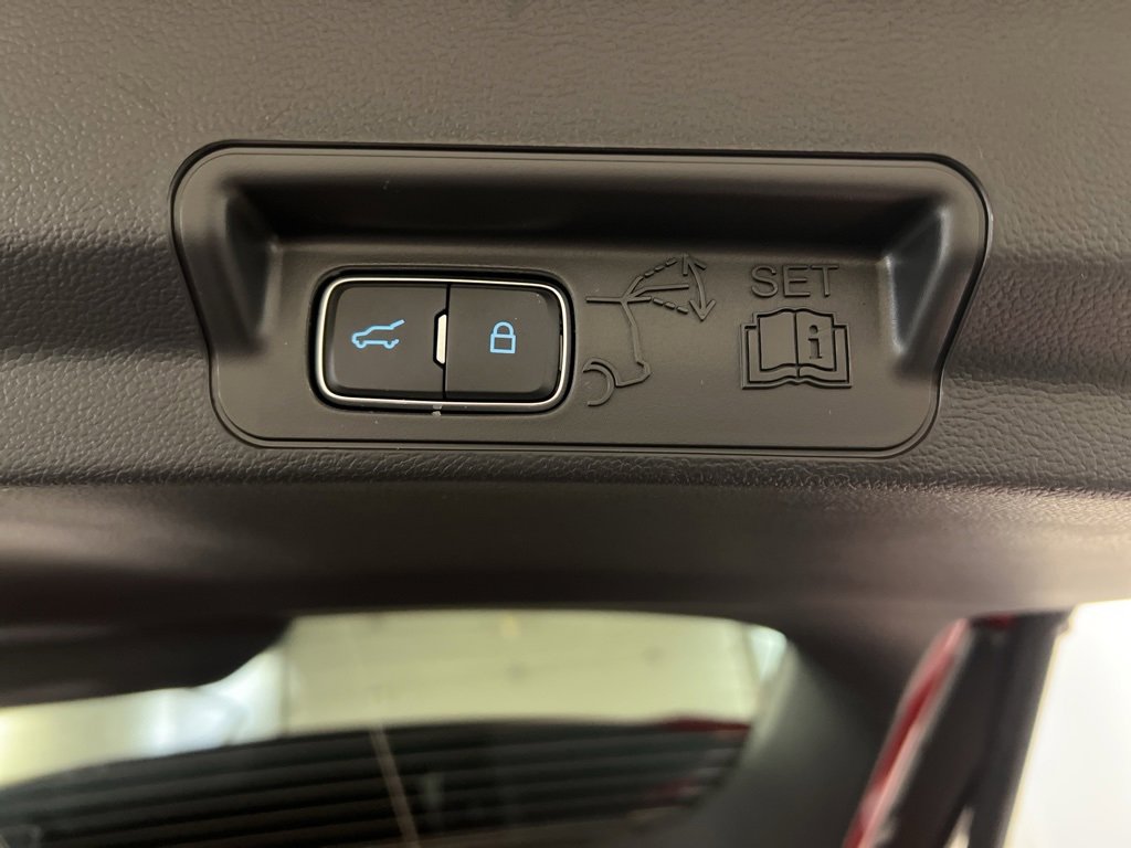 New 2026 Ford Explorer ST-Line w/ ST-Line Street Pack image 38