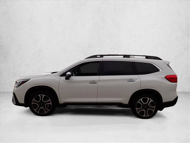Used 2023 Subaru Ascent Touring AWD/4WD image 2