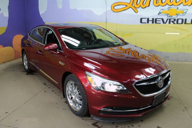 Used 2017 Buick LaCrosse Premium w/ Sun and Shade Package image 4