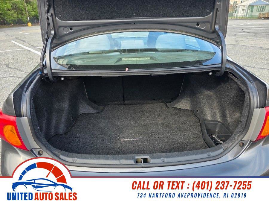 Used 2010 Toyota Corolla LE FWD image 11