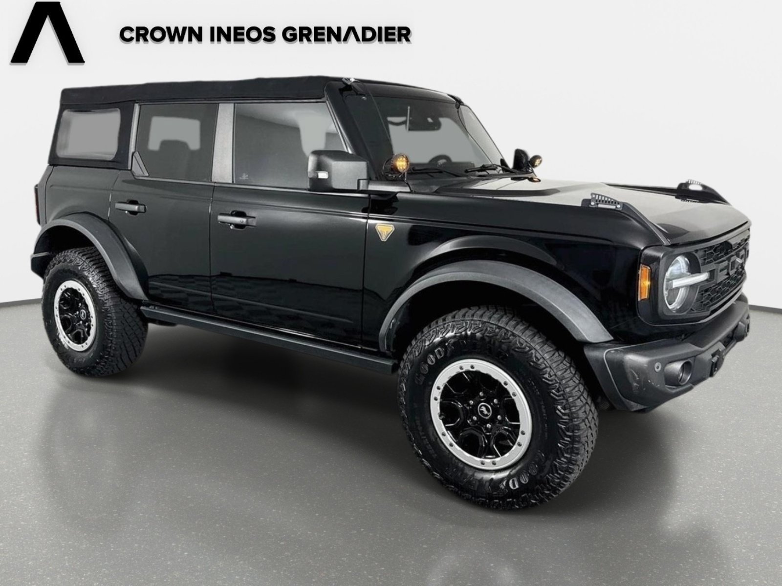 Used 2022 Ford Bronco Badlands AWD/4WD image 3