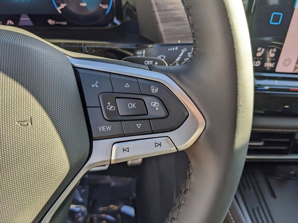 New 2026 Volkswagen Atlas SEL Premium R-Line image 30