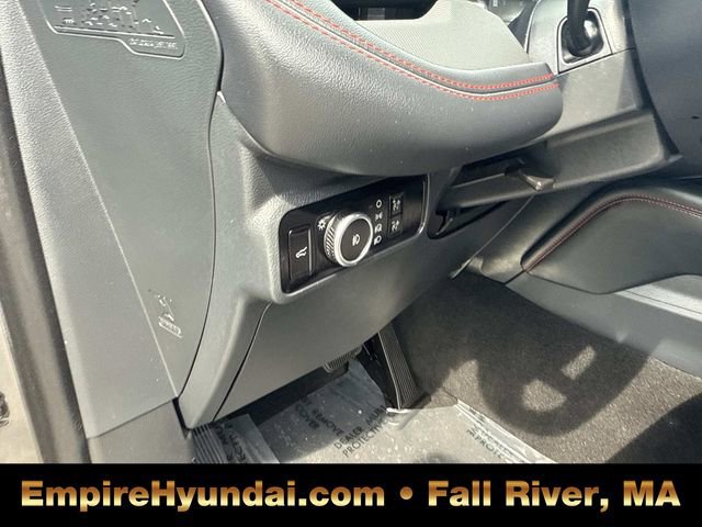 Used 2025 Ford Explorer ST-Line image 23