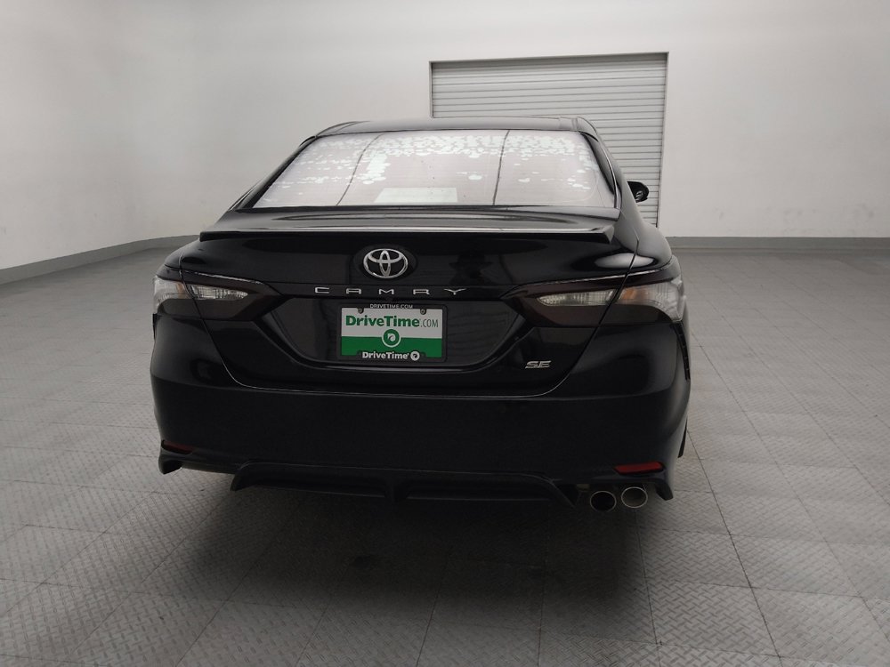 Used 2018 Toyota Camry SE w/ Moonroof Package image 7