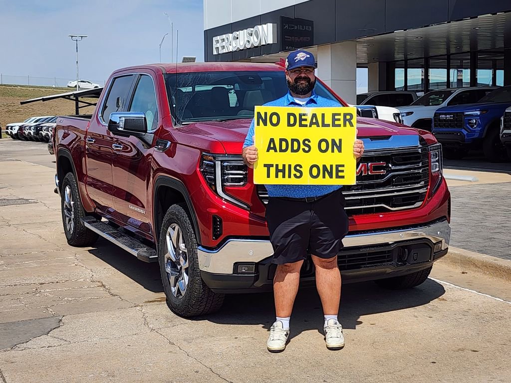 New 2026 GMC Sierra 1500 SLT image 1