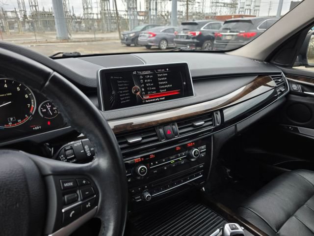 Used 2015 BMW X5 xDrive35i image 25