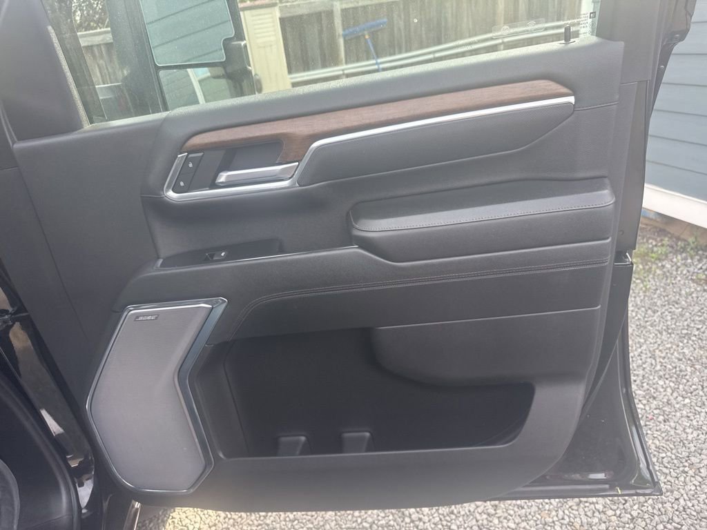 Used 2024 Chevrolet Silverado 3500 High Country w/ High Country Premium Package AWD/4WD image 13