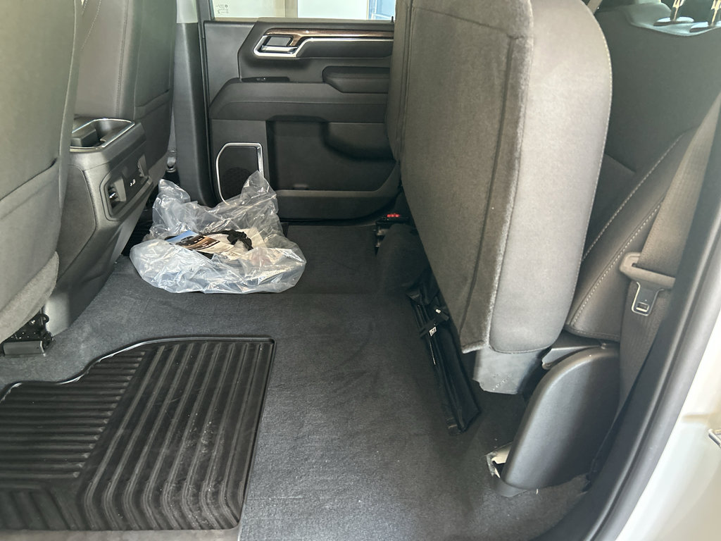 Used 2025 Chevrolet Silverado 2500 LT w/ All Star Edition AWD/4WD image 24