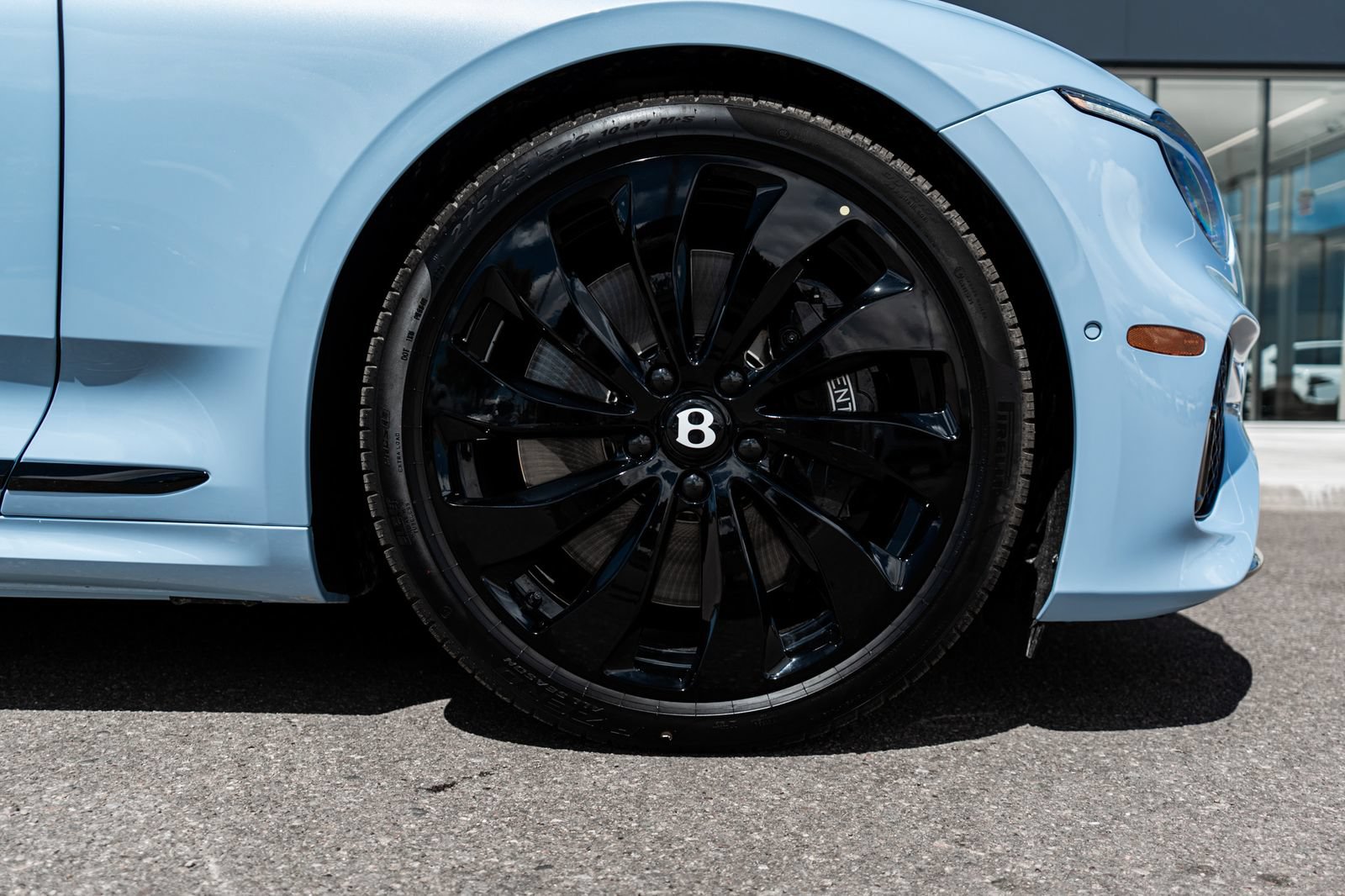 Certified 2026 Bentley Continental GTC AWD/4WD image 16