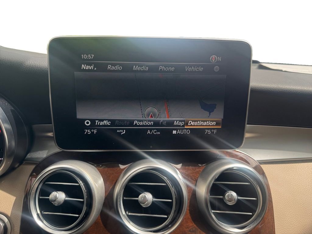 Used 2018 Mercedes-Benz GLC 300 image 25