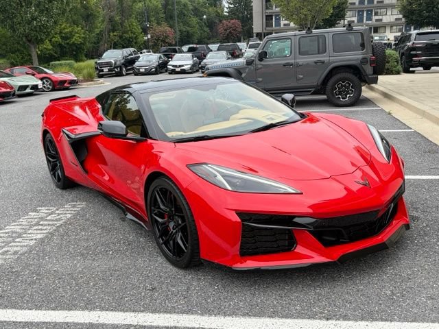 Used 2023 Chevrolet Corvette Z06 w/ Stealth Interior Trim Package RWD image 8