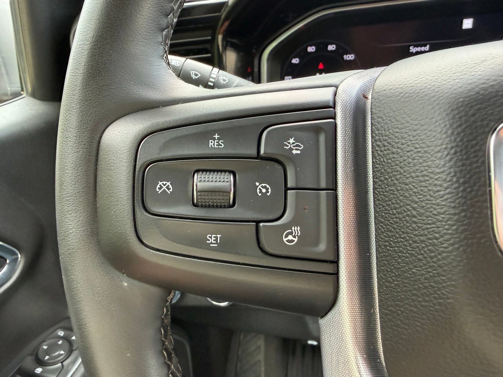 Used 2023 GMC Sierra 1500 SLE w/ X31 Off-Road Package AWD/4WD image 14