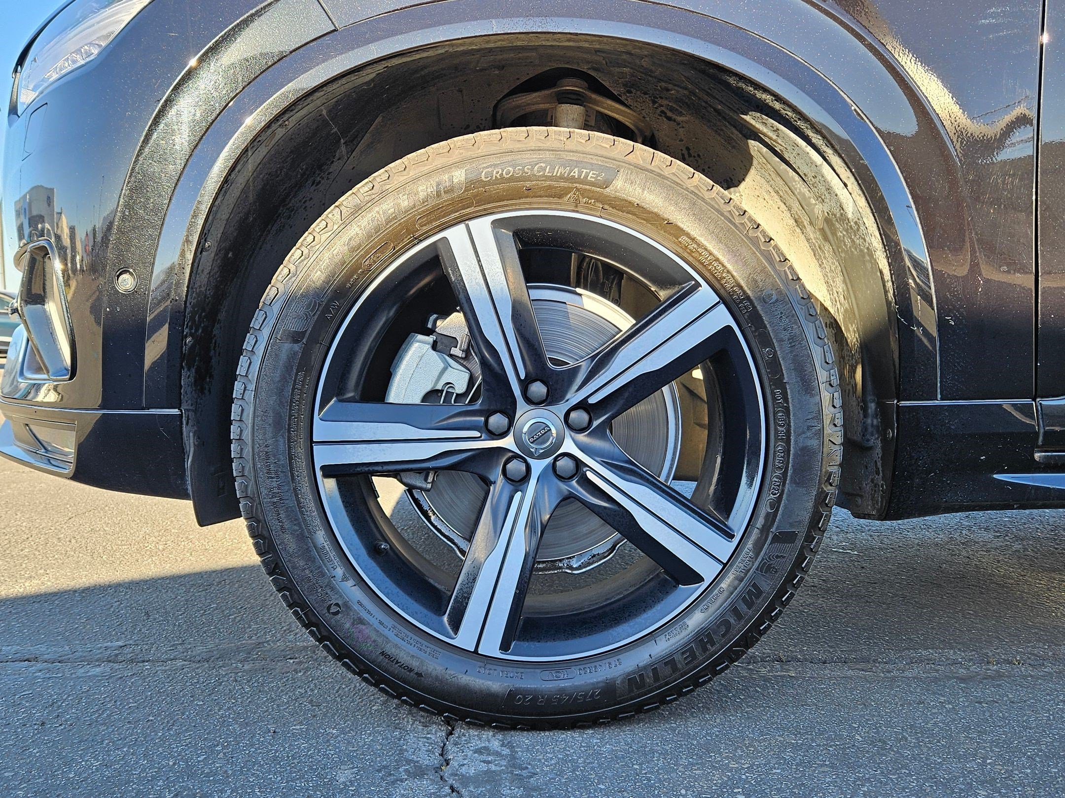 Used 2019 Volvo XC90 T6 R-Design w/ Advanced Package AWD/4WD image 13