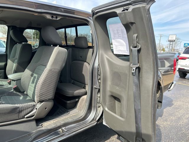 Used 2016 Nissan Frontier SV w/ SV Value Truck Package image 15