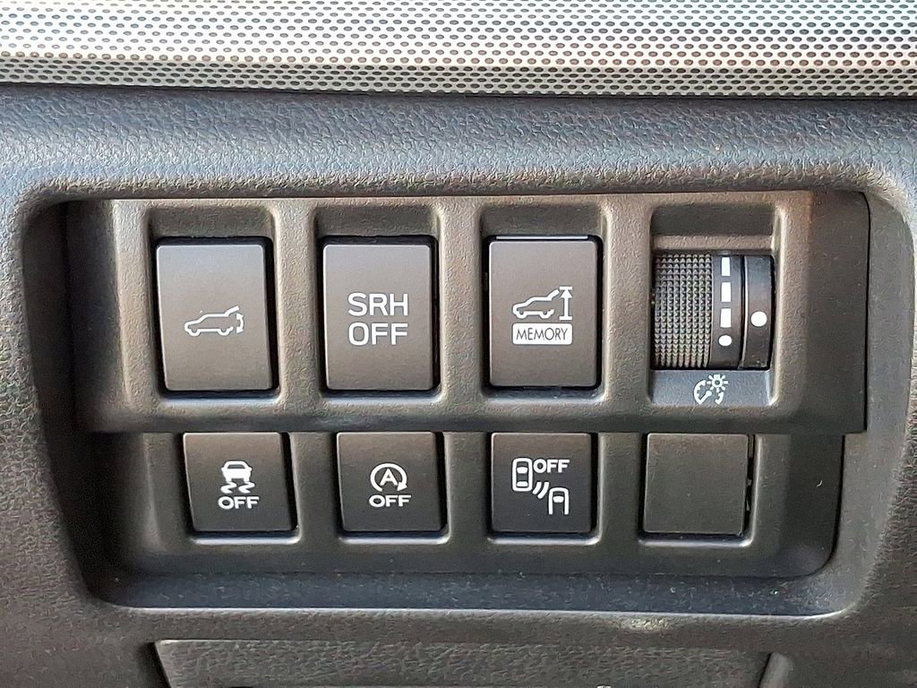 Used 2021 Subaru Forester Limited AWD/4WD image 27