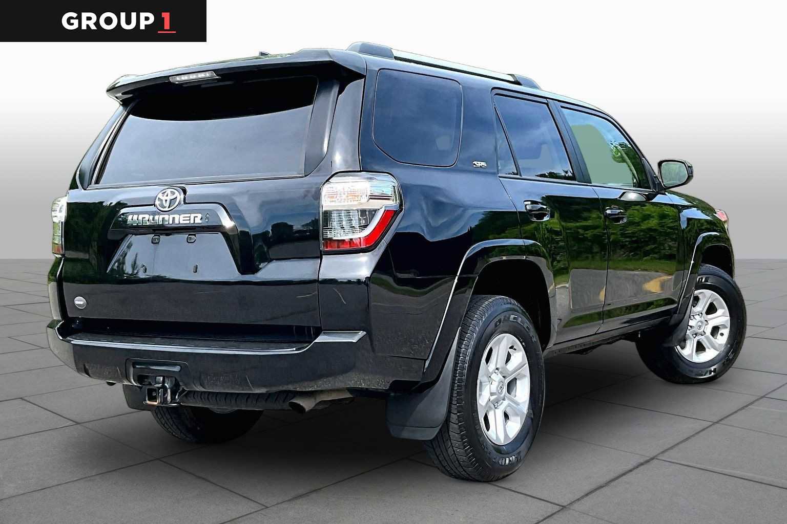 Used 2024 Toyota 4Runner SR5 AWD/4WD image 13