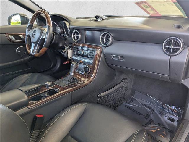 Used 2012 Mercedes-Benz SLK 250 image 17