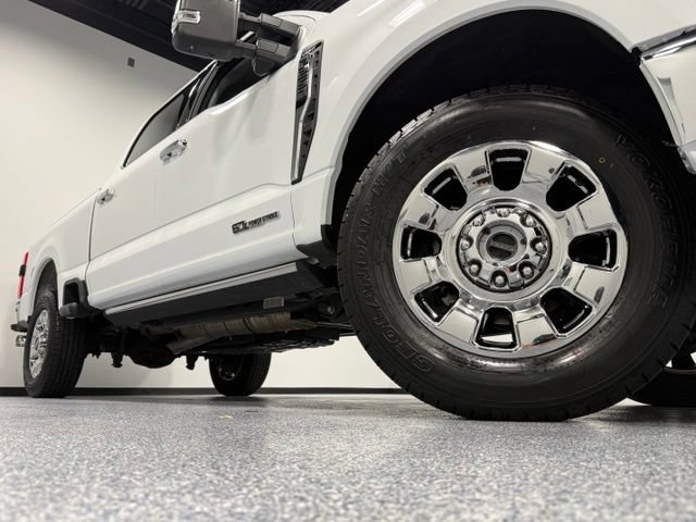 Used 2024 Ford F250 Lariat w/ Lariat Ultimate Package AWD/4WD image 3