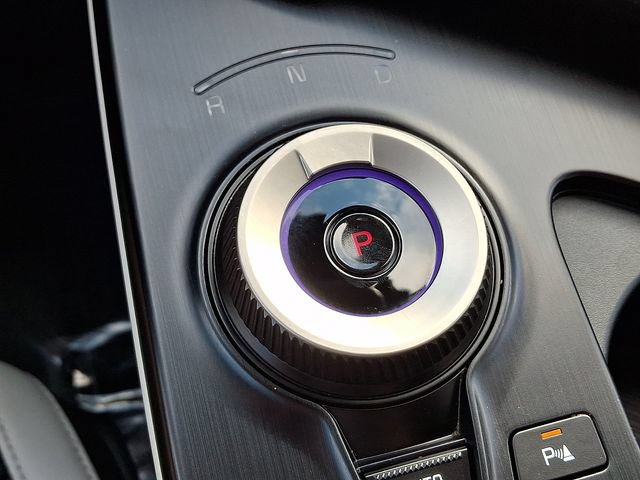 Certified 2025 Kia EV6 GT-Line AWD/4WD image 16