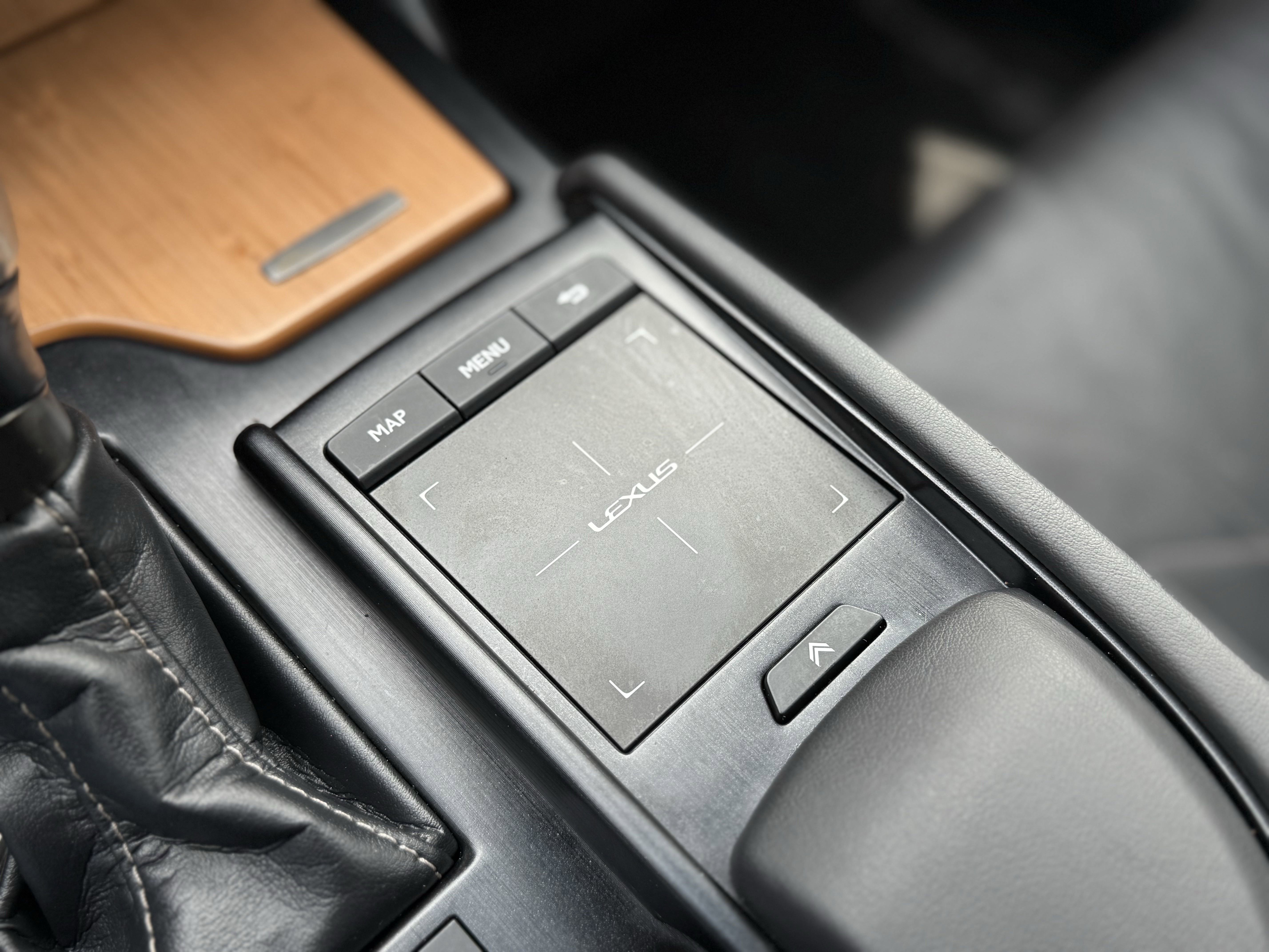 Used 2019 Lexus ES 350 Luxury image 23