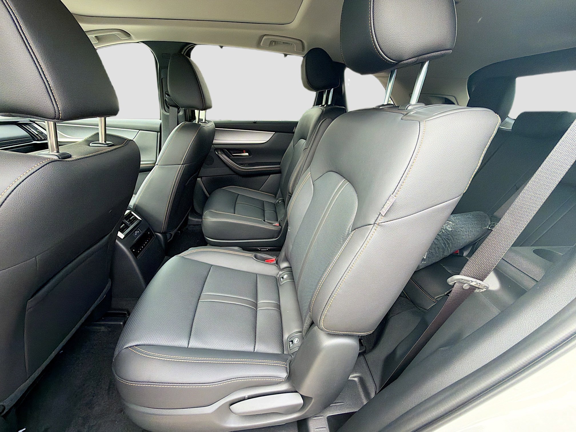 New 2026 MAZDA CX-90 Plug-In Hybrid w/Premium Sport image 24