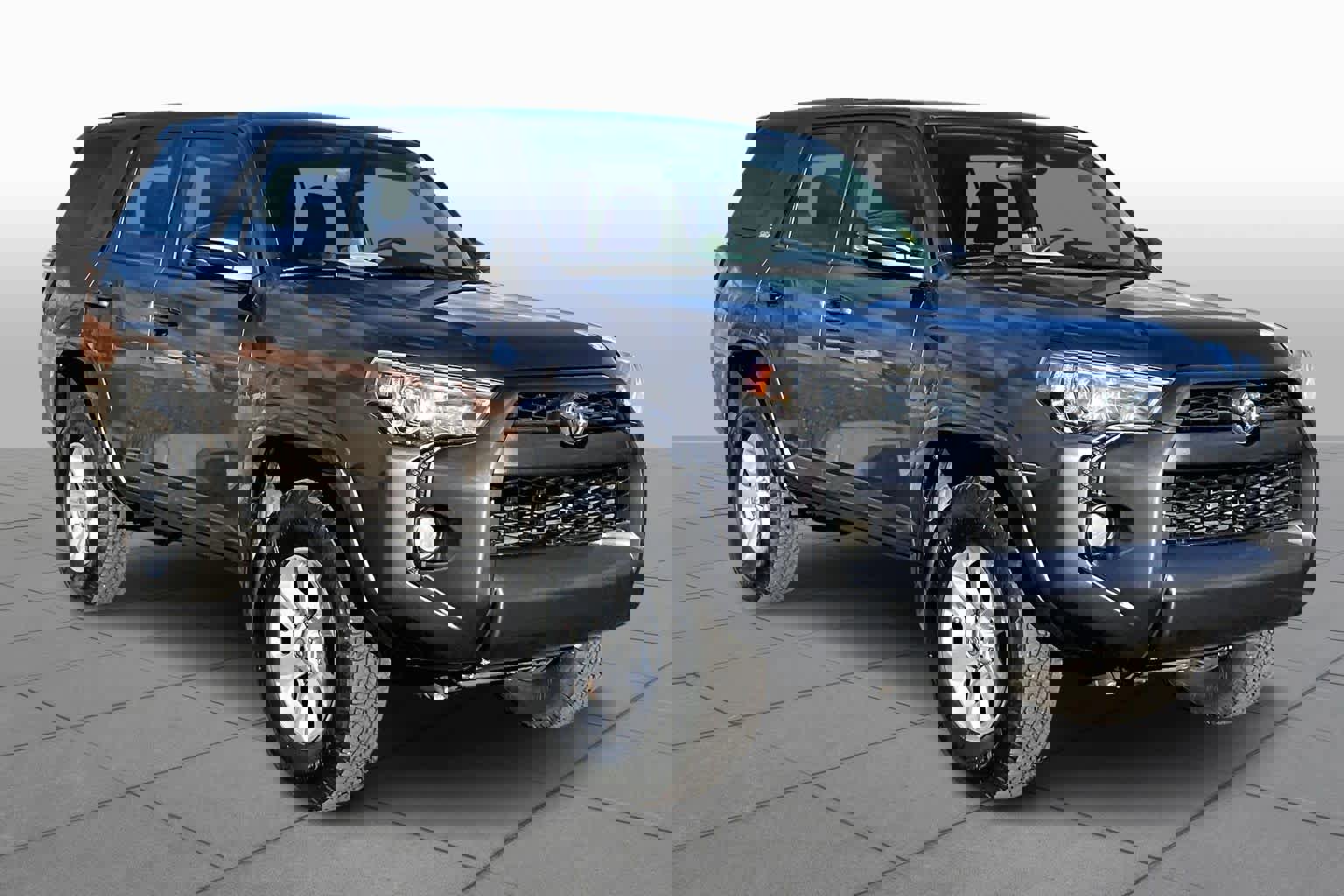 Used 2016 Toyota 4Runner SR5 Premium image 2