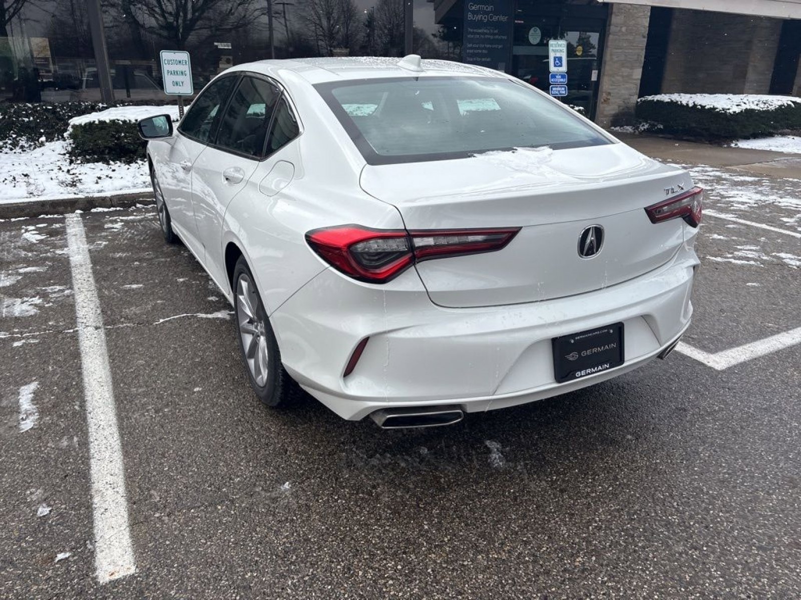 Used 2022 Acura TLX Standard image 9