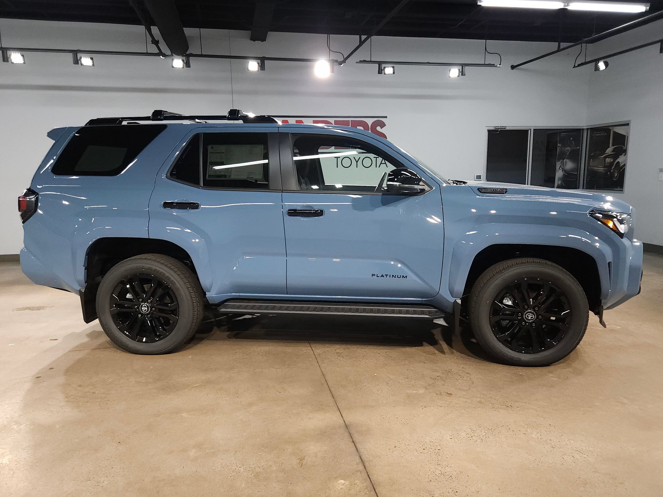 New 2026 Toyota 4Runner Platinum AWD/4WD image 8