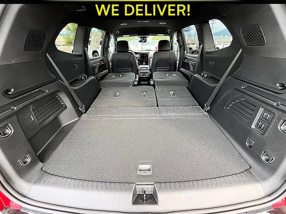 New 2026 GMC Acadia Denali w/ Super Cruise Package AWD/4WD image 18