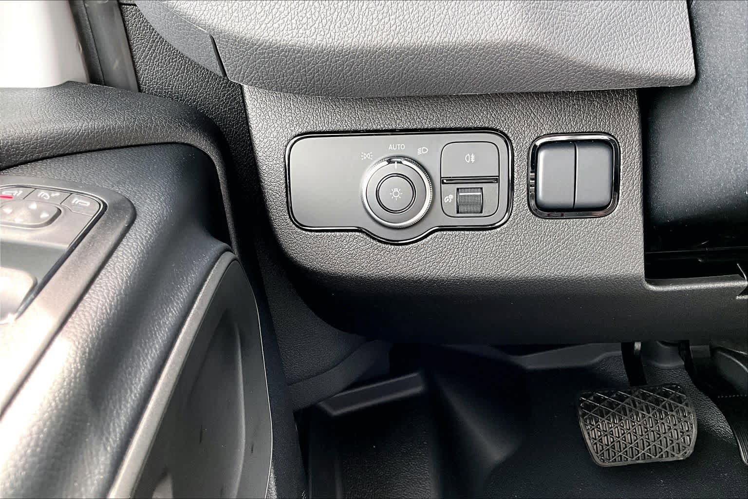 New 2026 Mercedes-Benz Sprinter 2500 image 11