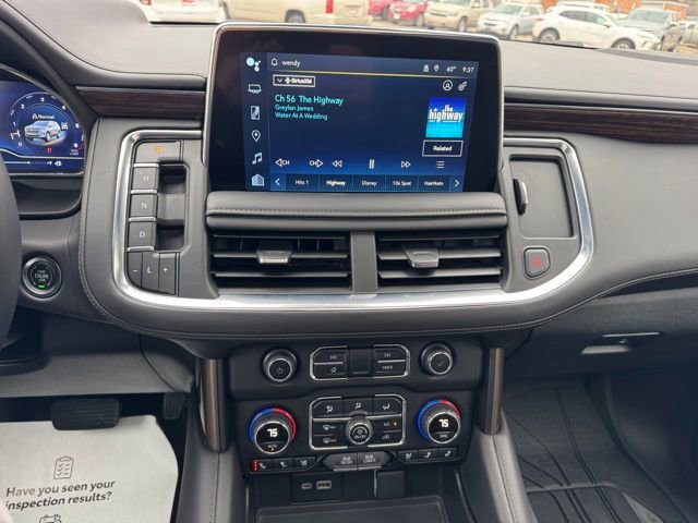 Used 2024 Chevrolet Suburban High Country AWD/4WD image 28