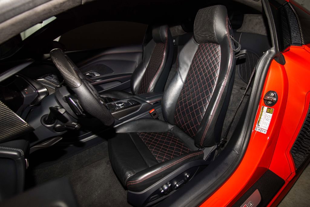 Used 2017 Audi R8 V10 plus image 12