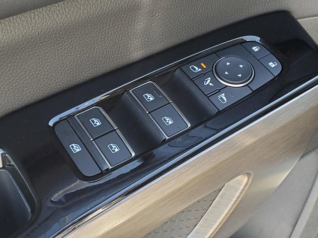 Certified 2023 Nissan Pathfinder Platinum image 18