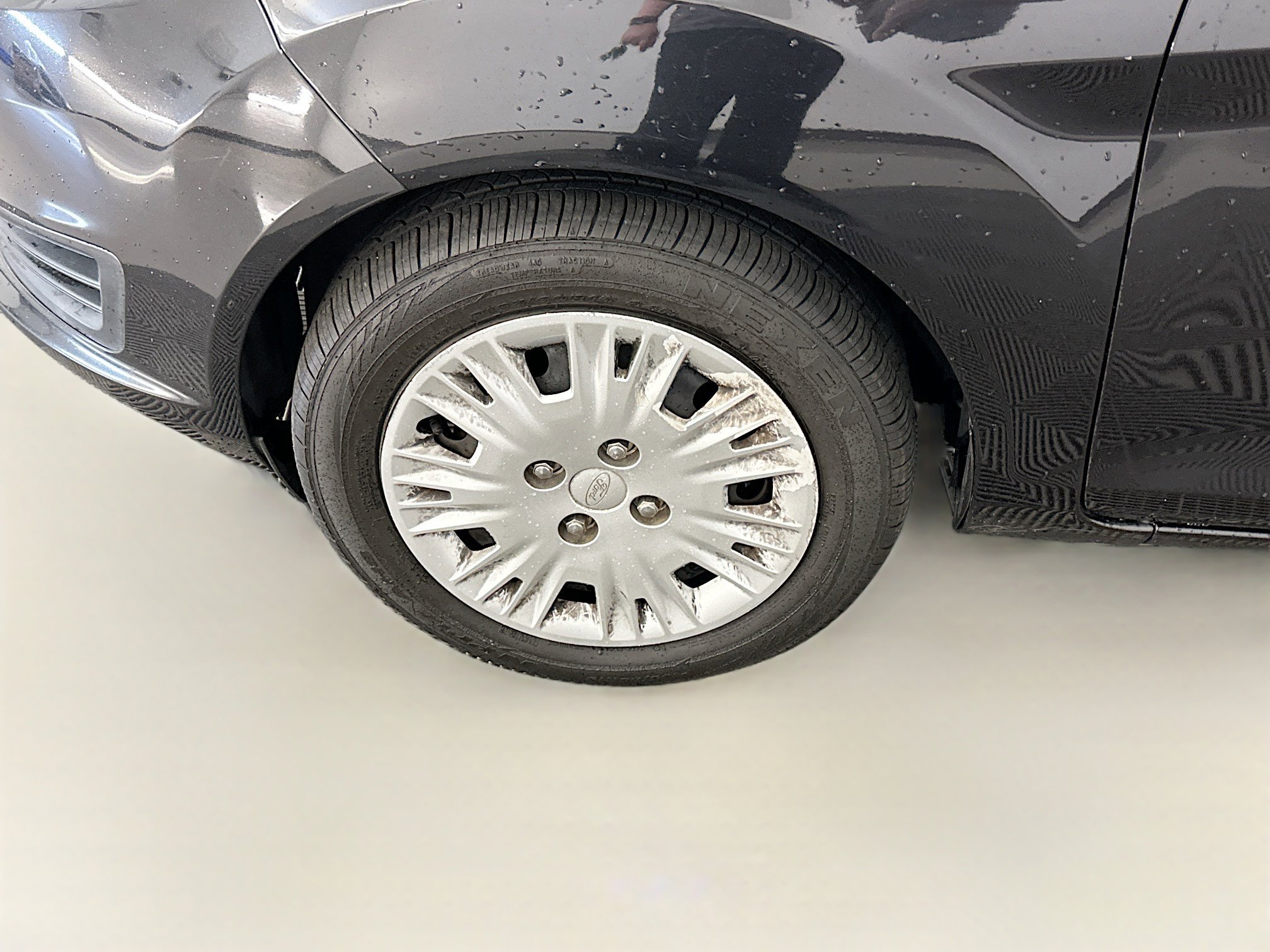 Used 2015 Ford Fiesta S image 11