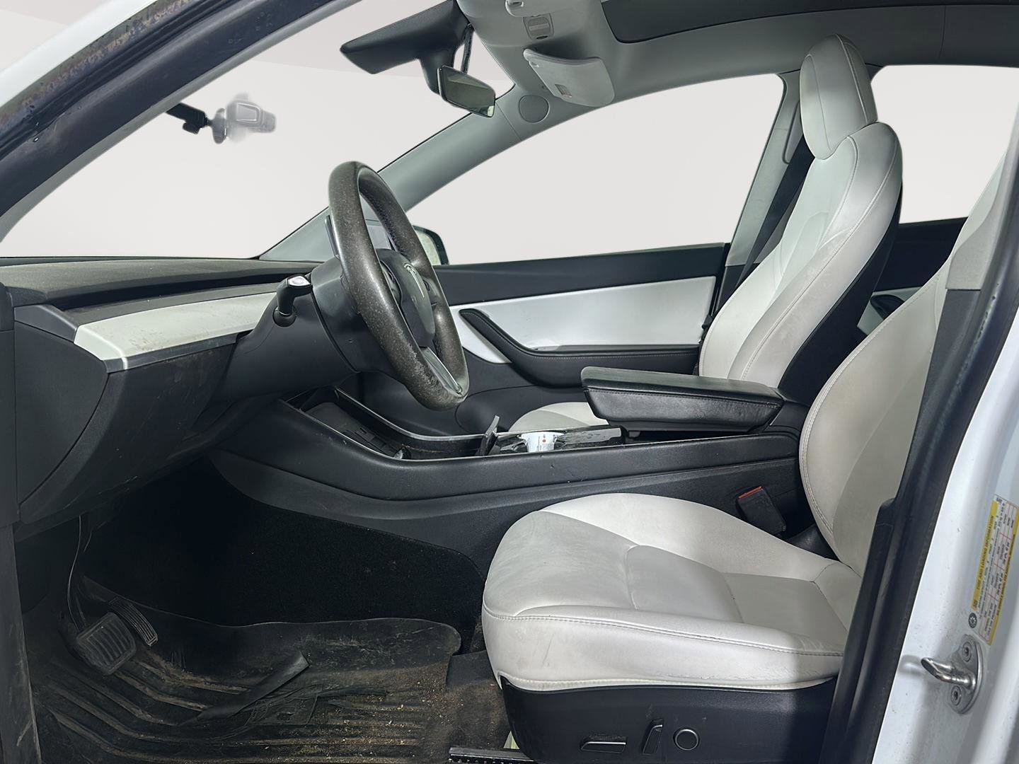 Used 2021 Tesla Model Y Long Range image 5