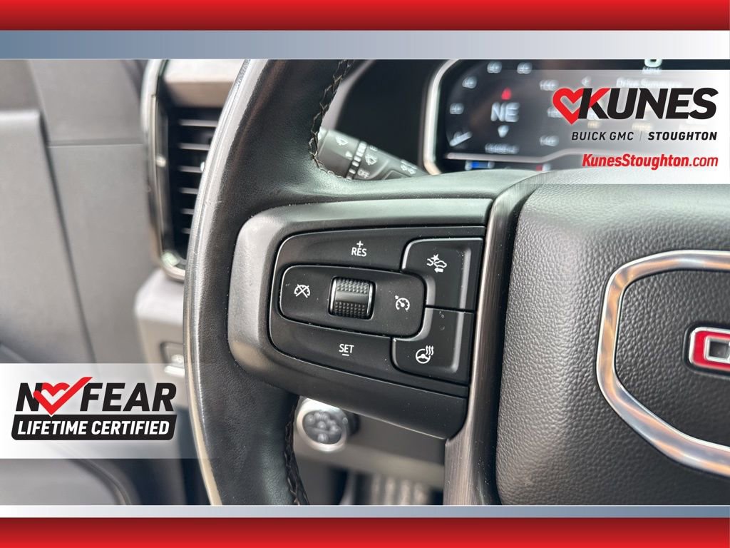 Used 2025 GMC Sierra 2500 AT4 image 32