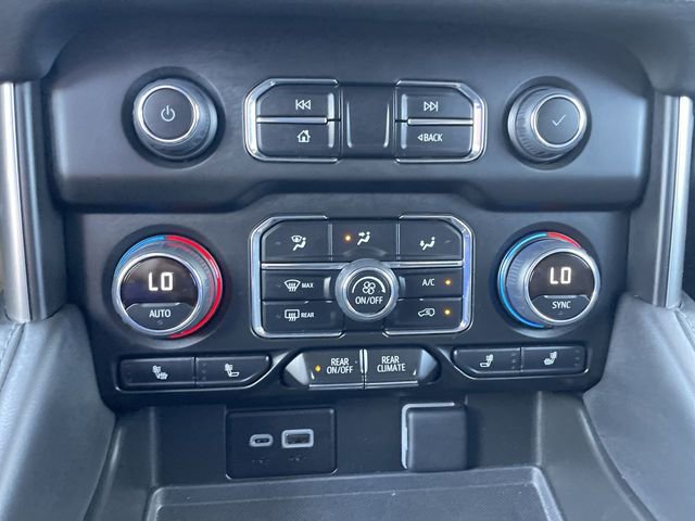 Used 2024 Chevrolet Tahoe LT w/ Luxury Package image 34