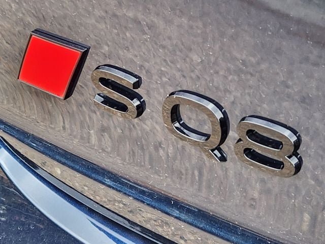 New 2026 Audi SQ8 Premium Plus AWD/4WD image 10