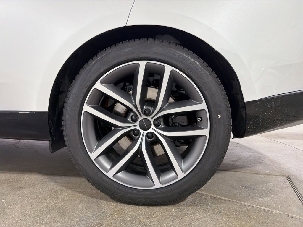 New 2026 Land Rover Range Rover Autobiography image 30