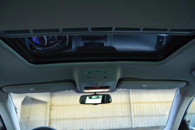 Used 2009 Volkswagen Touareg VR6 image 24