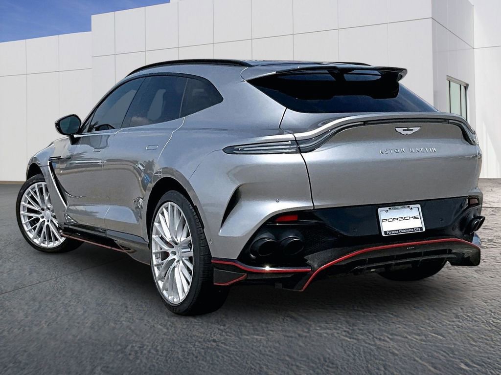 Used 2023 Aston Martin DBX 707 image 3
