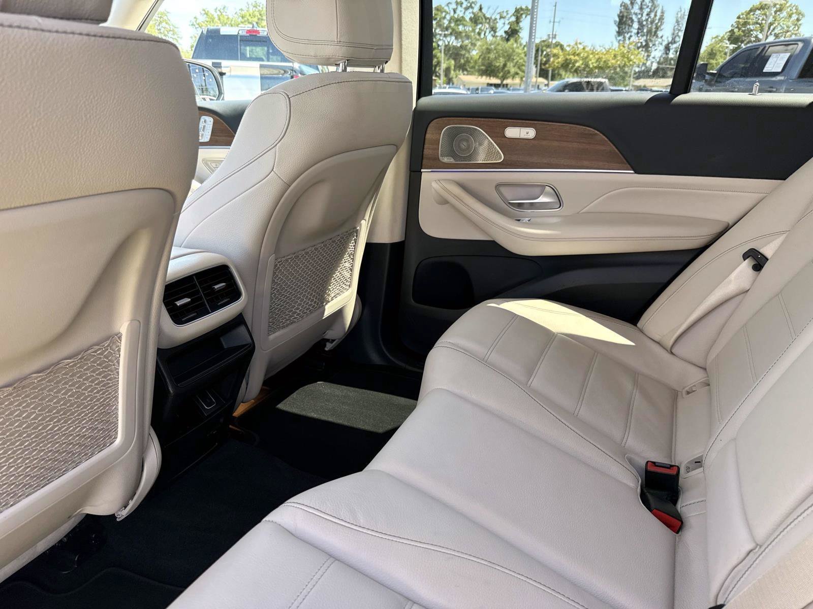 Certified 2022 Mercedes-Benz GLE 450 4MATIC w/ Premium Package image 14