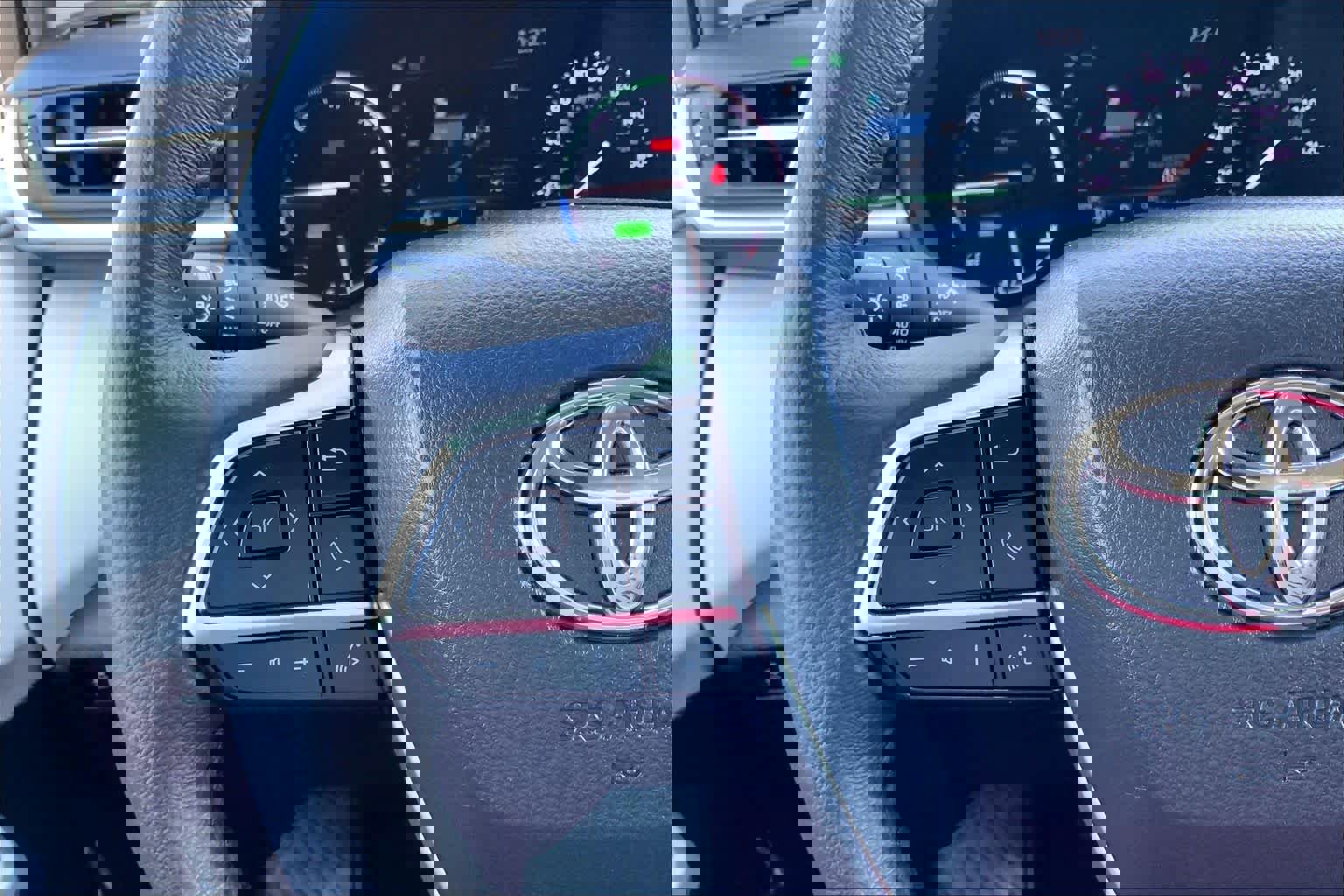 Used 2025 Toyota Sienna XLE w/ XLE Plus Package image 21