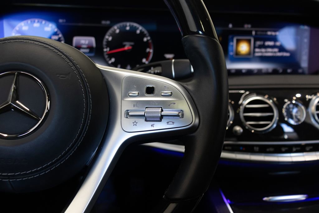 Used 2019 Mercedes-Benz S 560 Sedan image 29