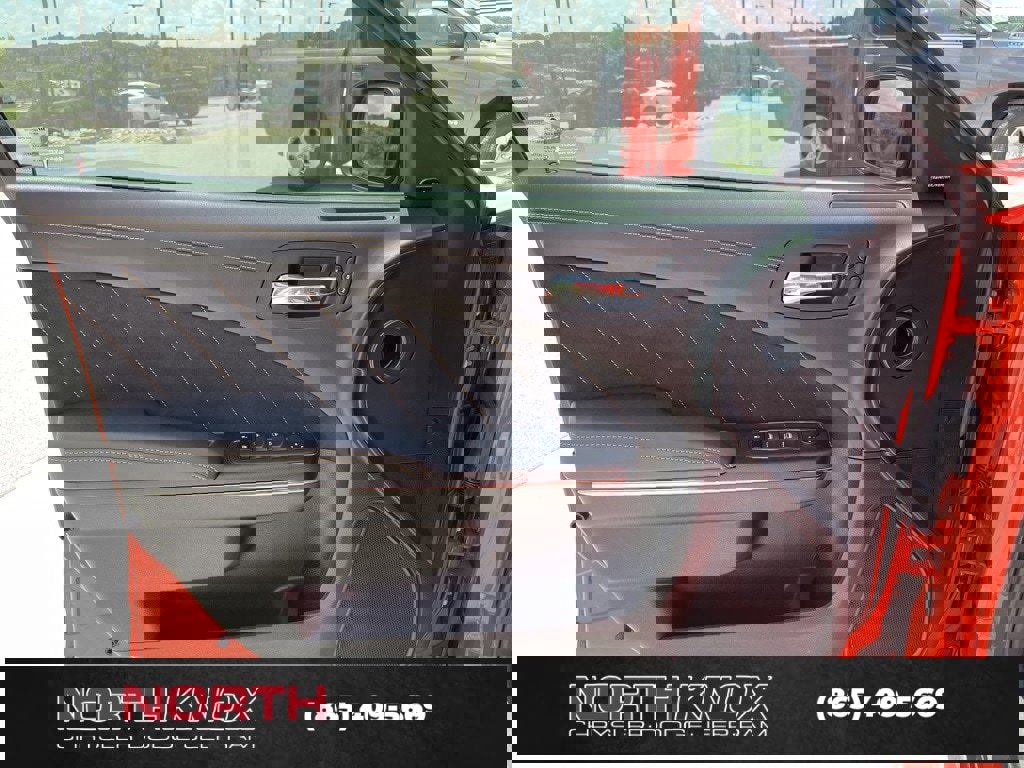 Used 2023 Dodge Charger SRT Hellcat image 10